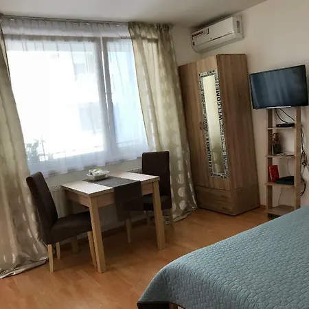 Alexandra * Budapest